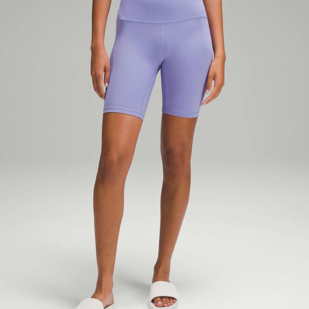 Lululemon Align High-Rise Short 8" in Dark Lavender (size 6)